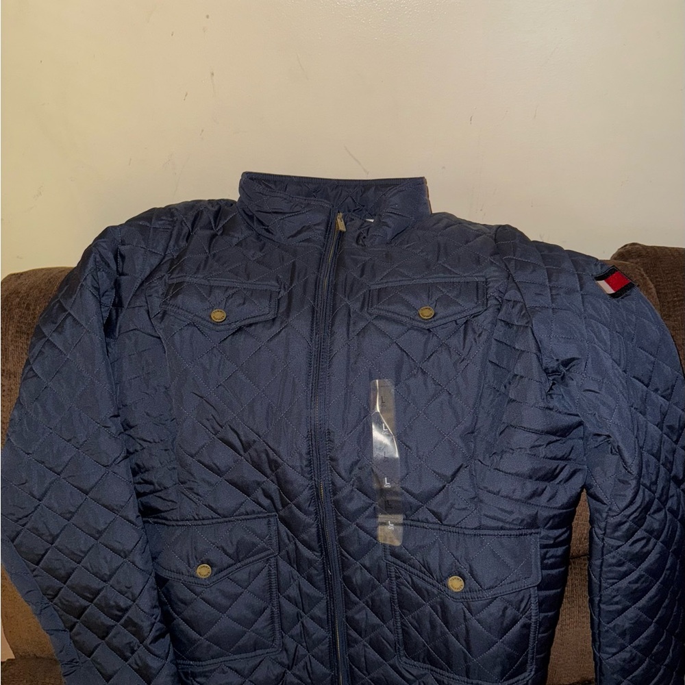 Tommy Hilfiger Navy and Red Quilted Jacket - Picture 2 of 10